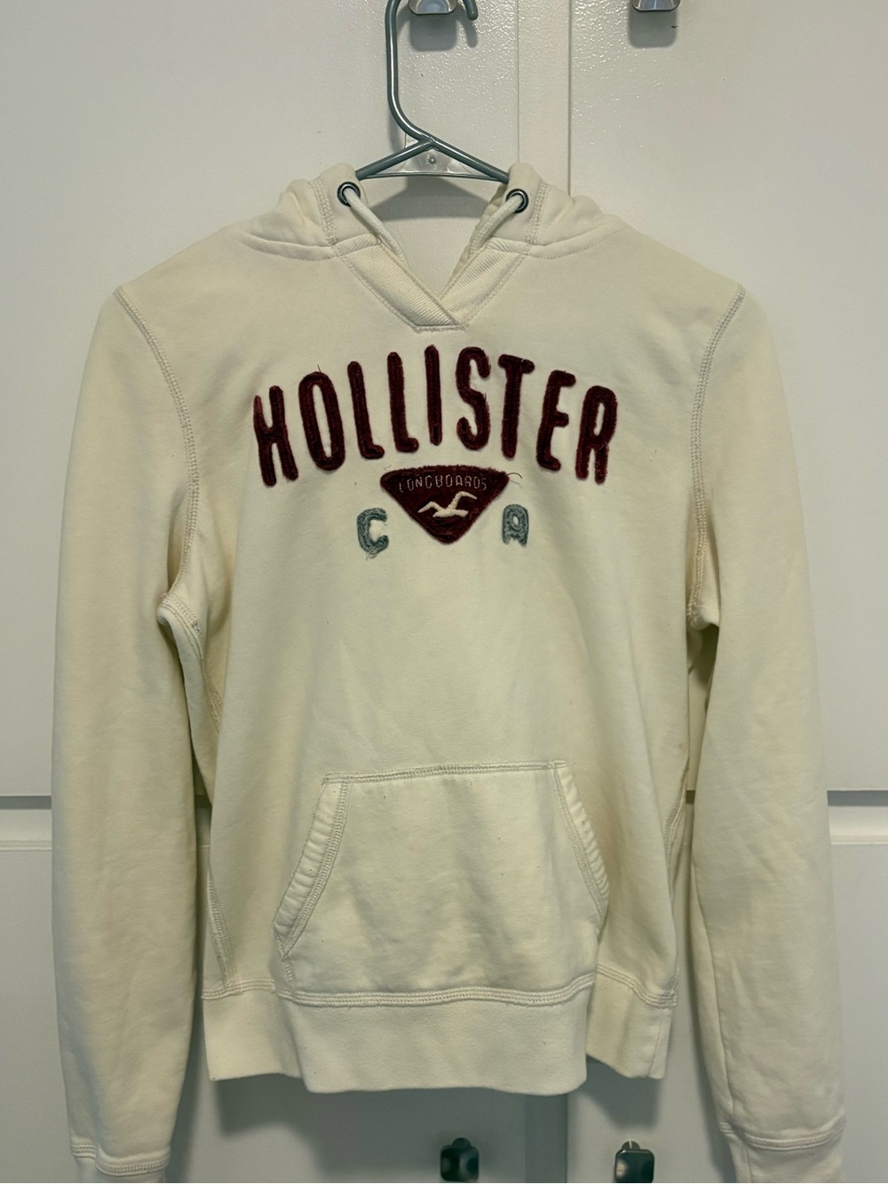 Hollister women’s hoodie - Cream